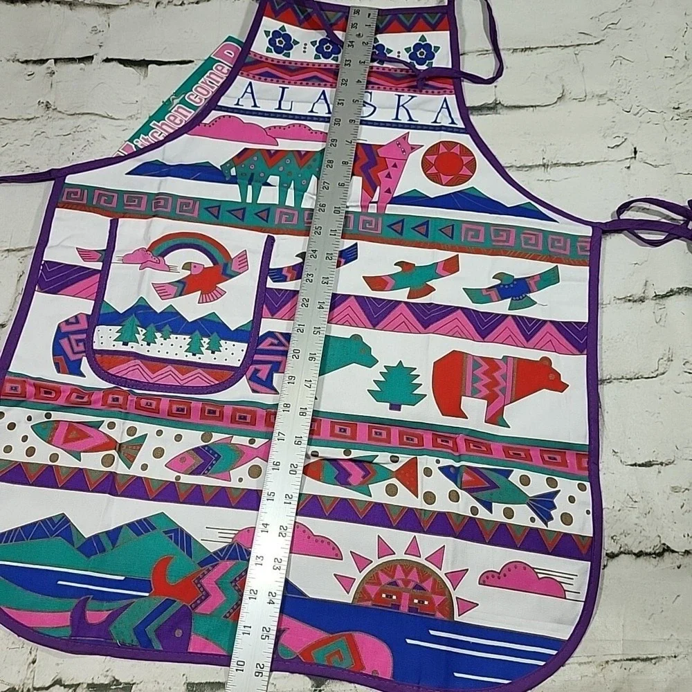 Vintage‎ ALASKA Apron Purple Inuit Arctic Print Bears Eagles 80s NOS